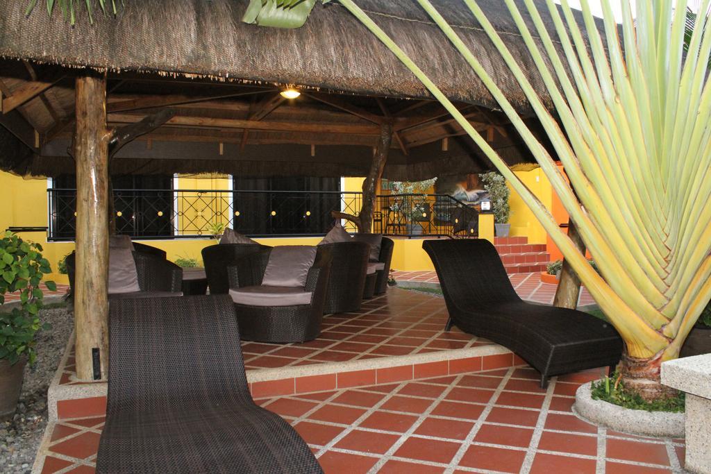 Alona'S Coral Garden Resort (Adults Only) Panglao Exterior photo